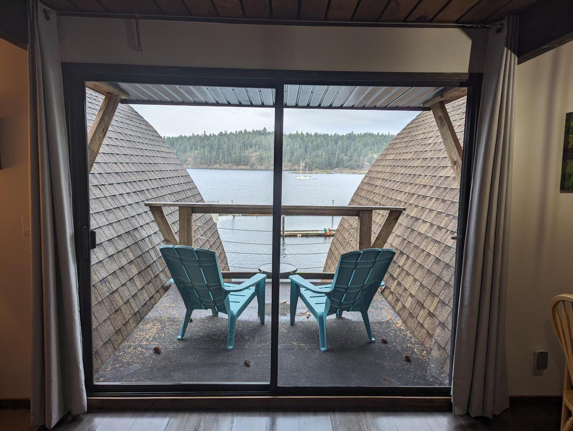 Jade Resort-Oceanfront Suites In Gowlland Harbour Heriot Bay Экстерьер фото